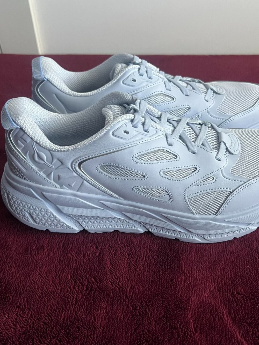 HOKA U Clifton L Athletics 1160050 White Sneakers Sz 11W / 10M